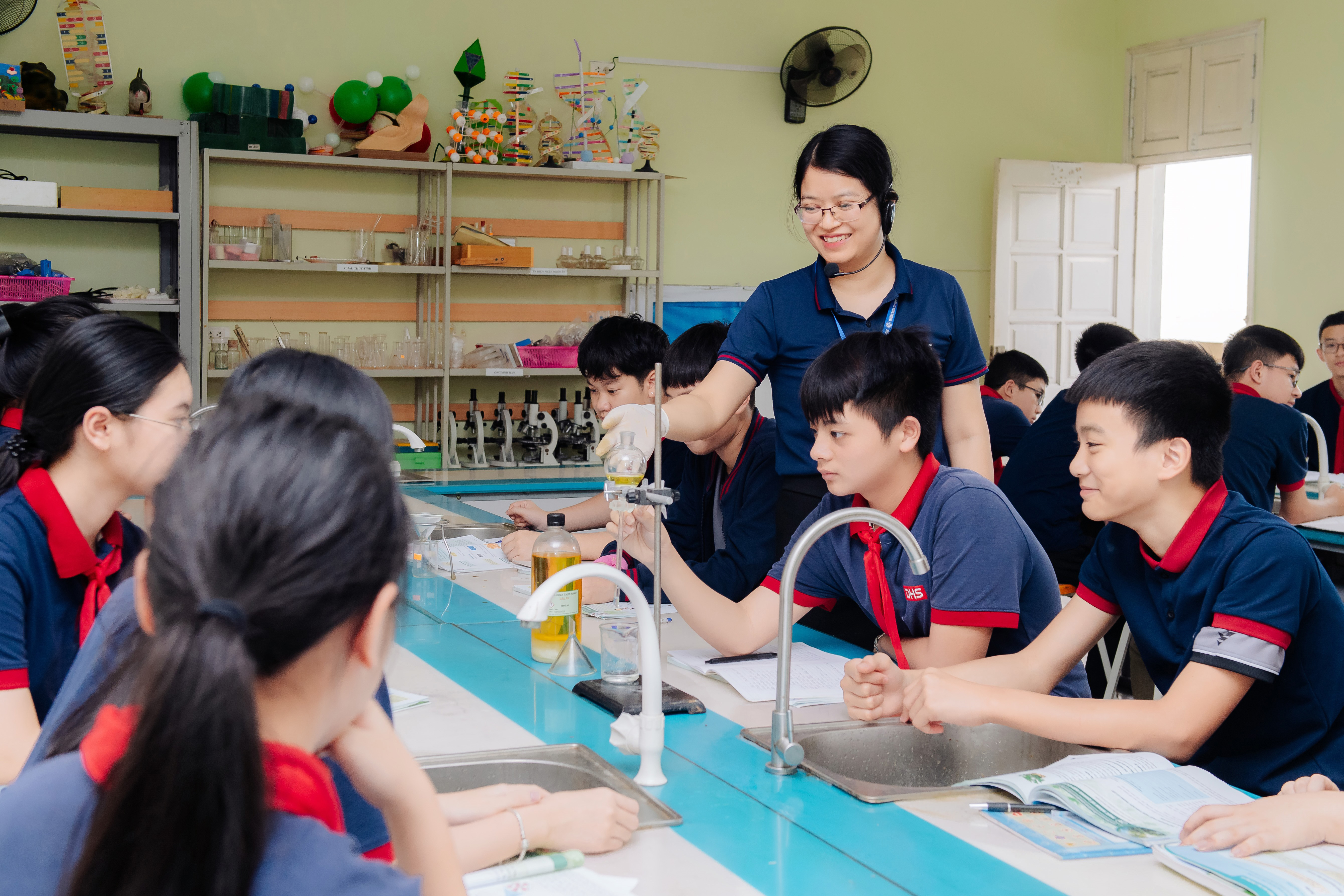 Trường Đoàn Thị Điểm Hạ Long
